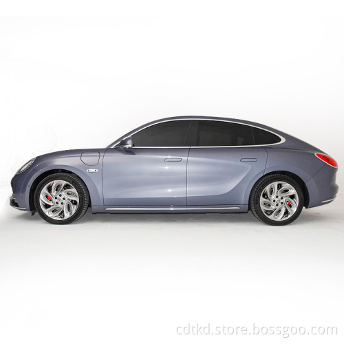 Hot Sales China car EV Car ORA Lightning Cat 555km adult electric car 5 seats Max Speed electric car170 Km/h